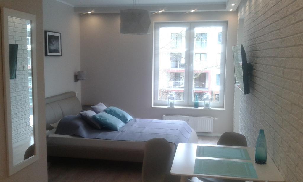 Apartament Z Basenem 코워브제크 외부 사진